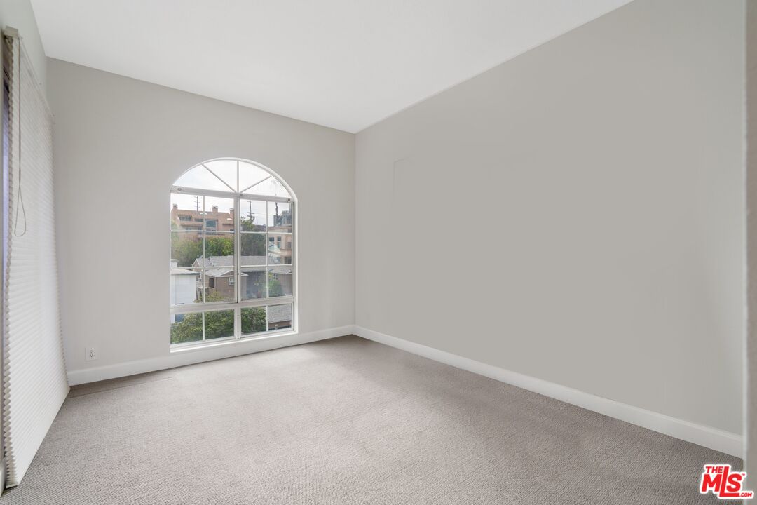 1840 S Beverly Glen Blvd Unit: 507