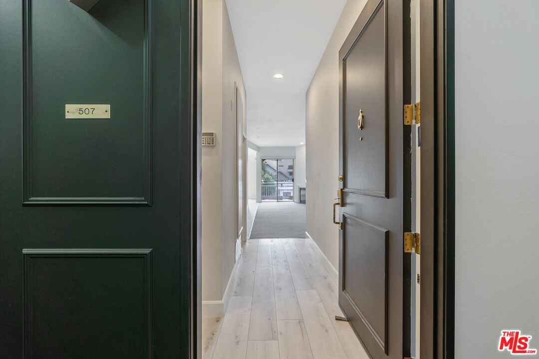 1840 S Beverly Glen Blvd Unit: 507