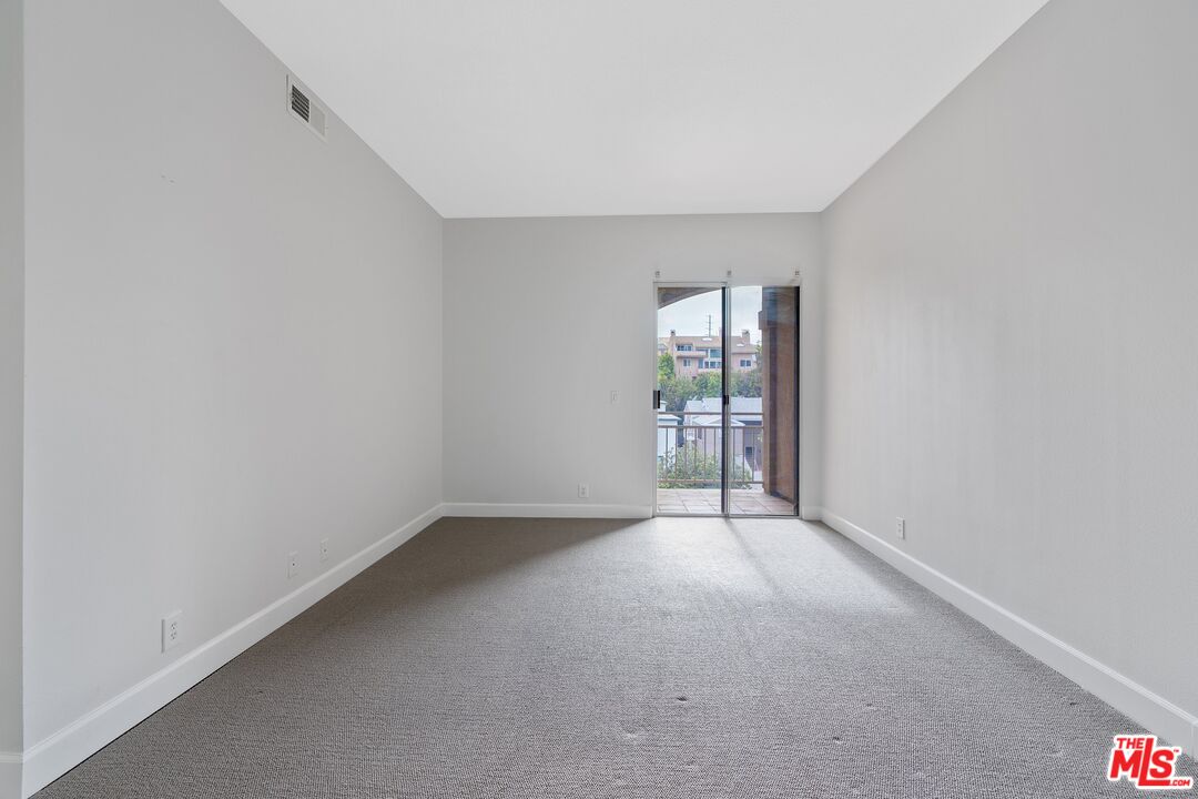 1840 S Beverly Glen Blvd Unit: 507