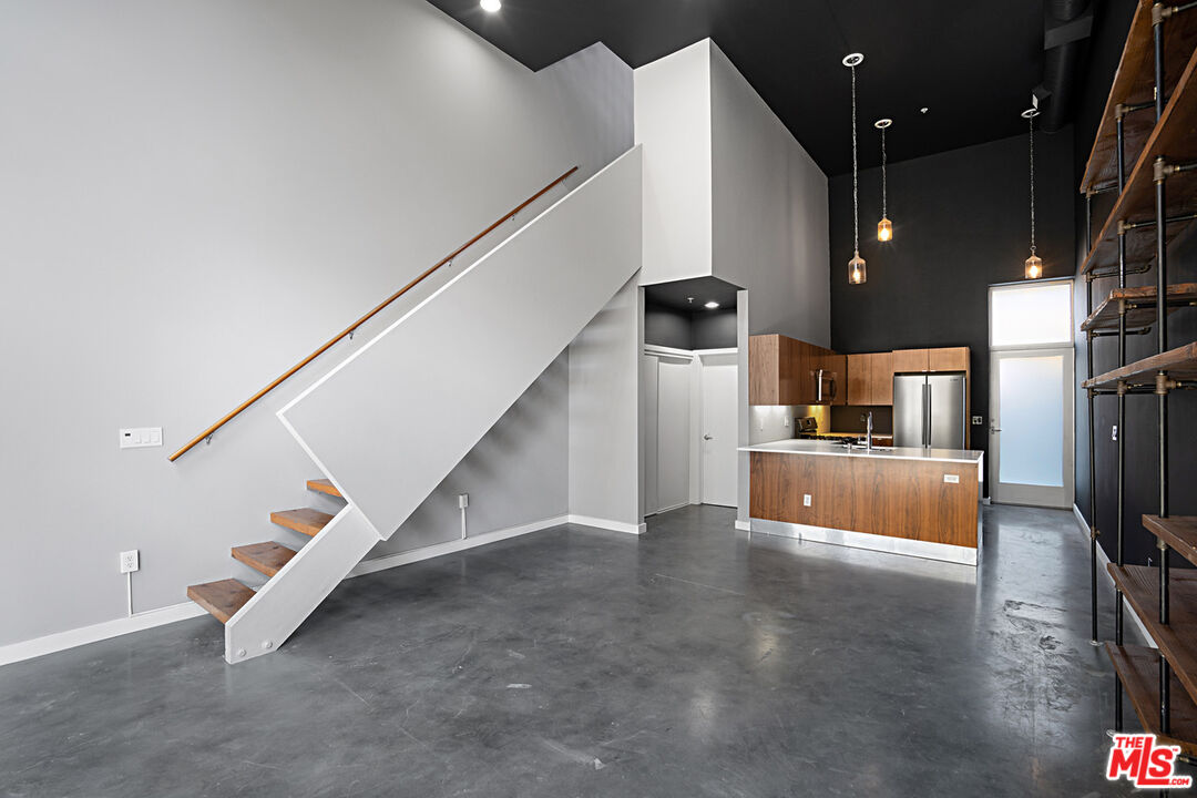 140 S Gramercy Pl Unit: 5