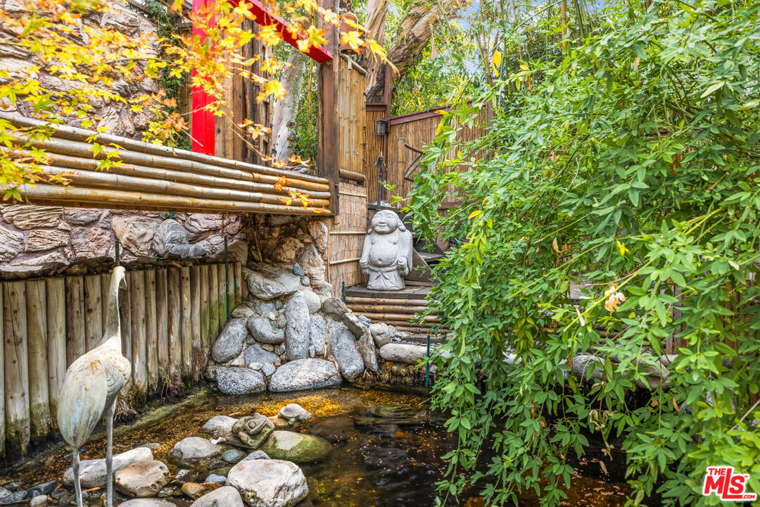 7960 Woodrow Wilson Dr