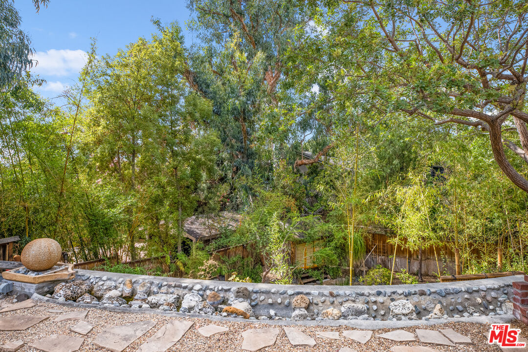 7960 Woodrow Wilson Dr