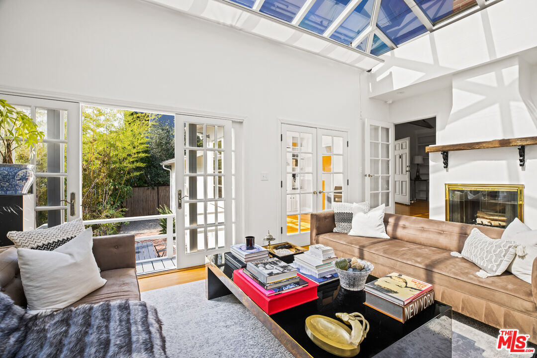 7960 Woodrow Wilson Dr