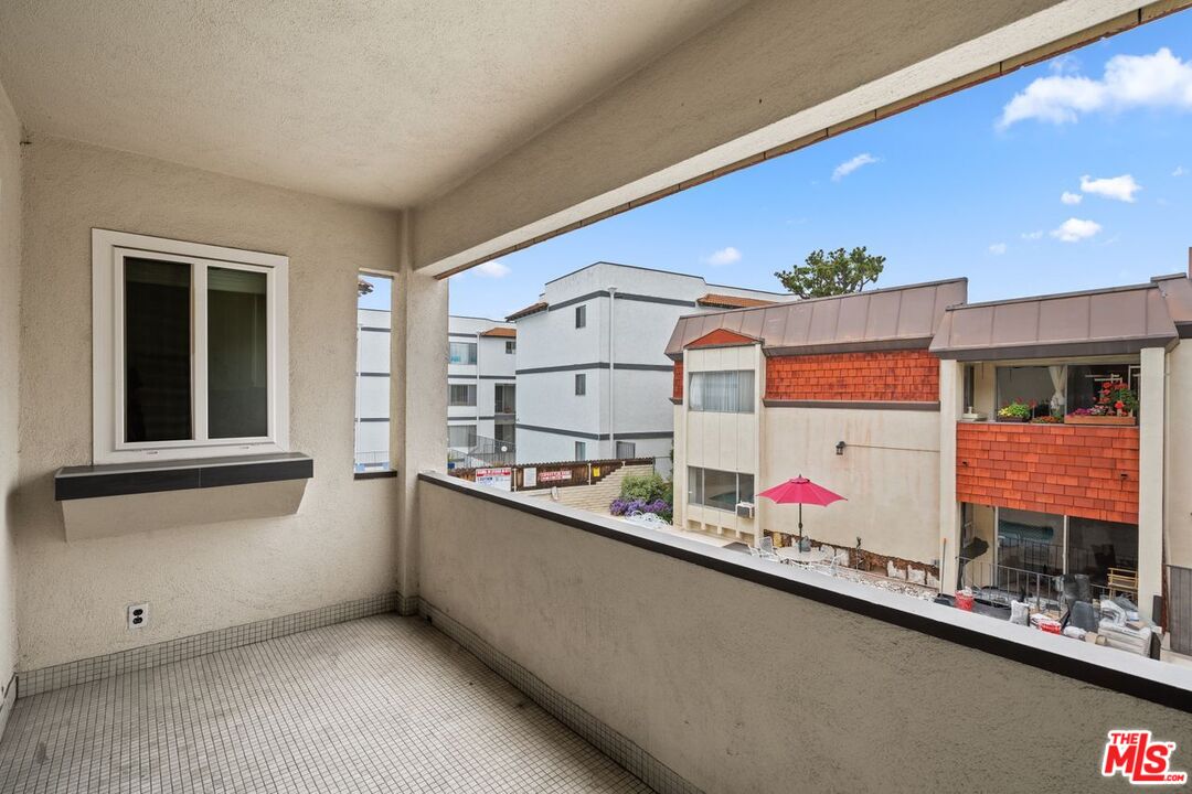 5674 Windsor Way Unit: 210