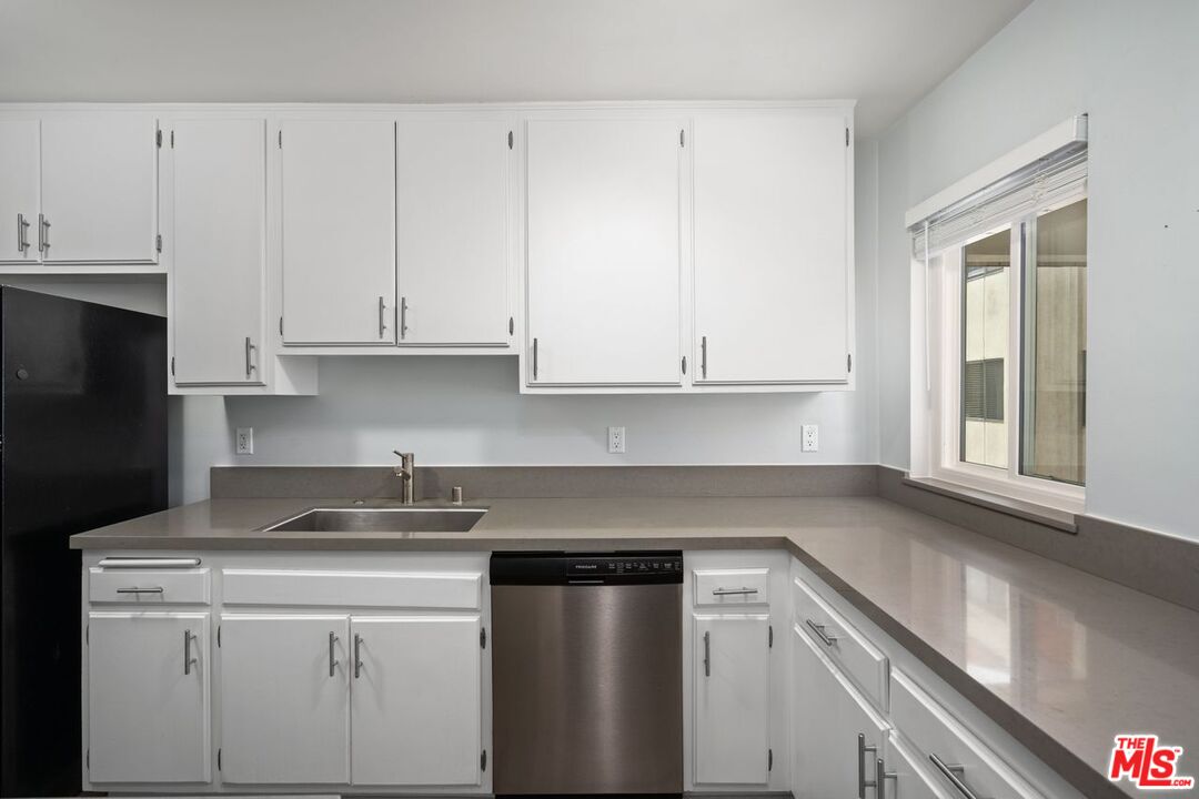 5674 Windsor Way Unit: 210