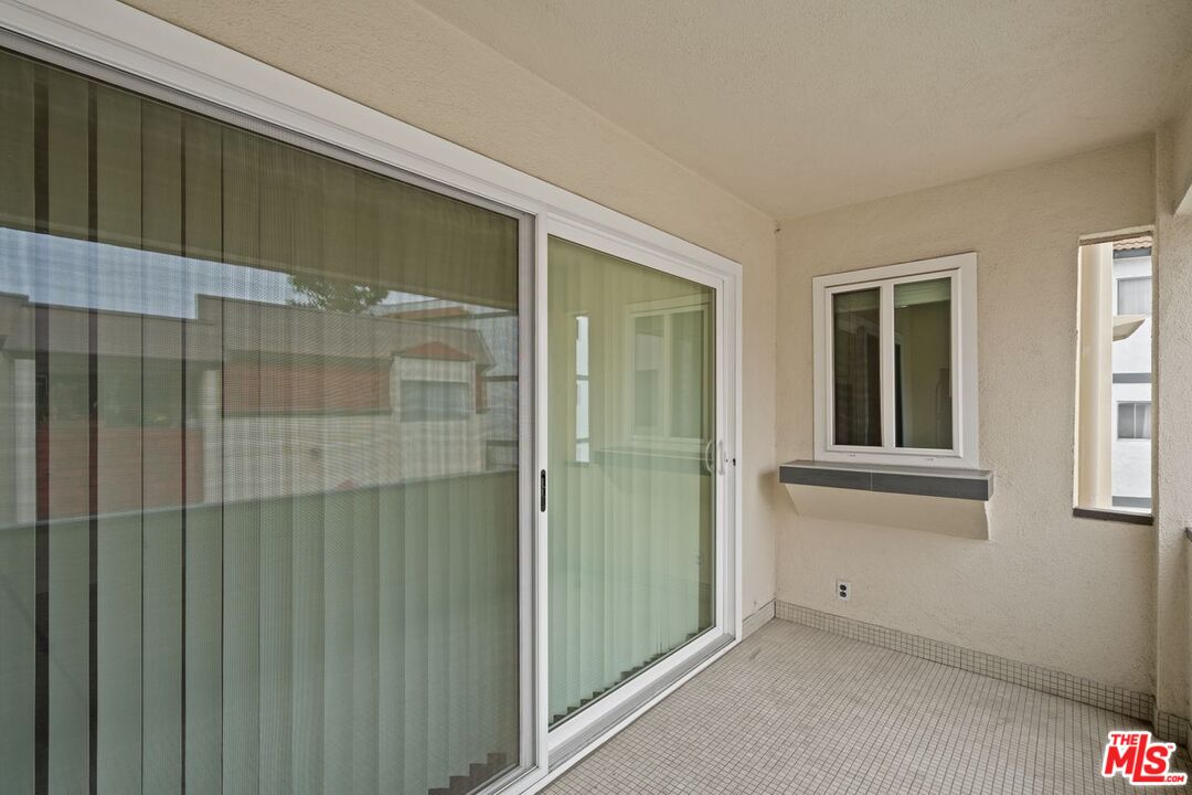 5674 Windsor Way Unit: 210