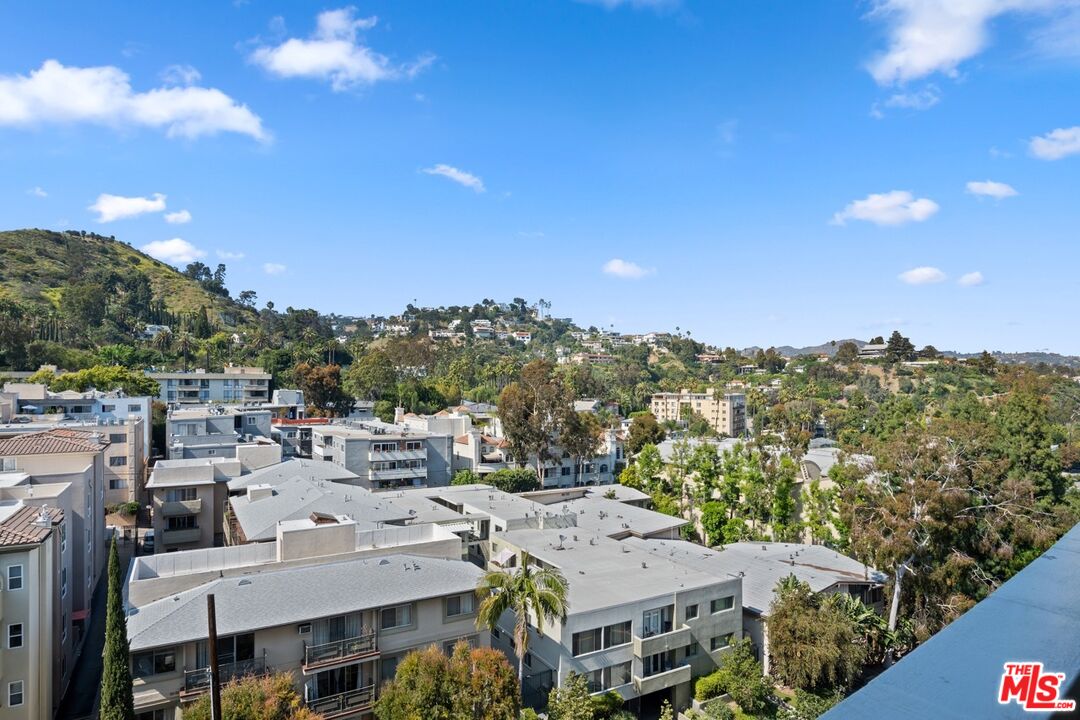 7250 Franklin Ave Unit: 803