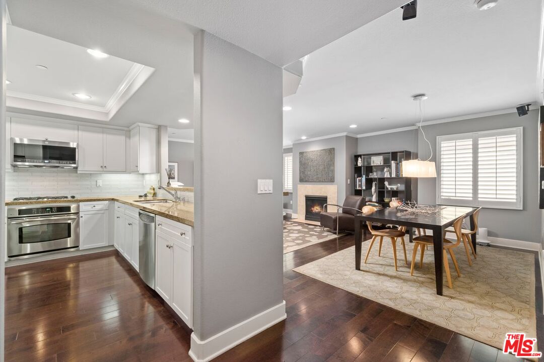 7249 Franklin Ave Unit: 104