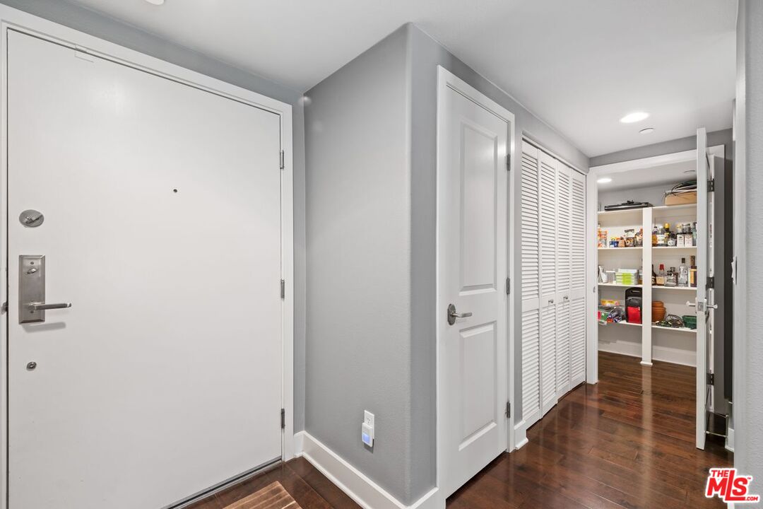 7249 Franklin Ave Unit: 104