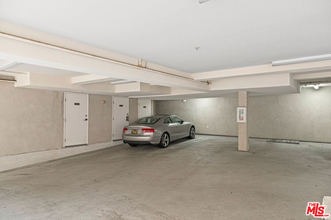 7249 Franklin Ave Unit: 104