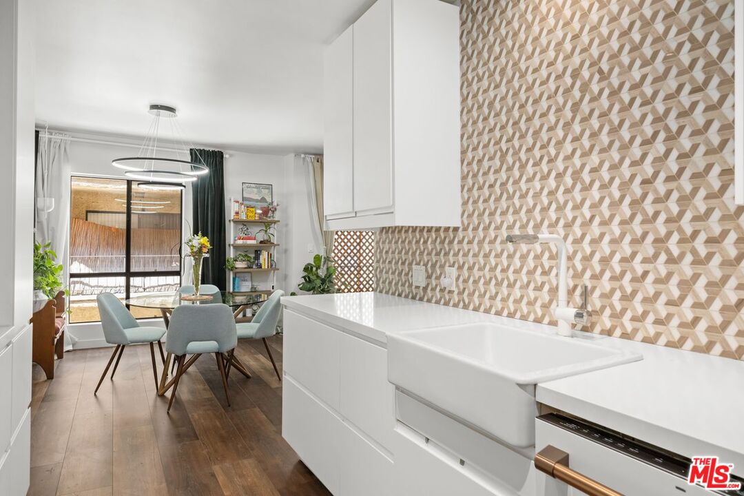 1750 Camino Palmero St Unit: 344