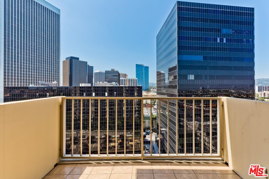 2160 Century Park East Unit: 1201