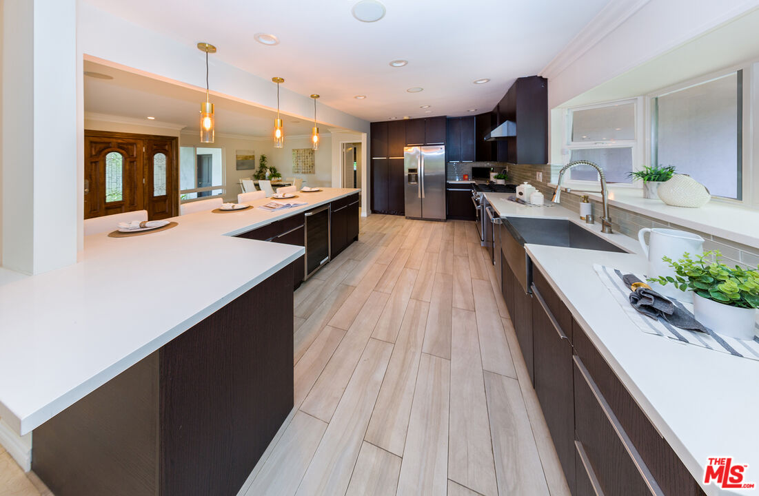 11418 DONA PEGITA DR