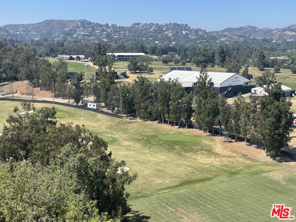 875 Comstock Ave Unit: 14A