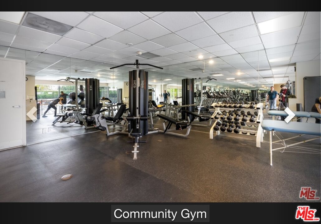 875 Comstock Ave Unit: 14A