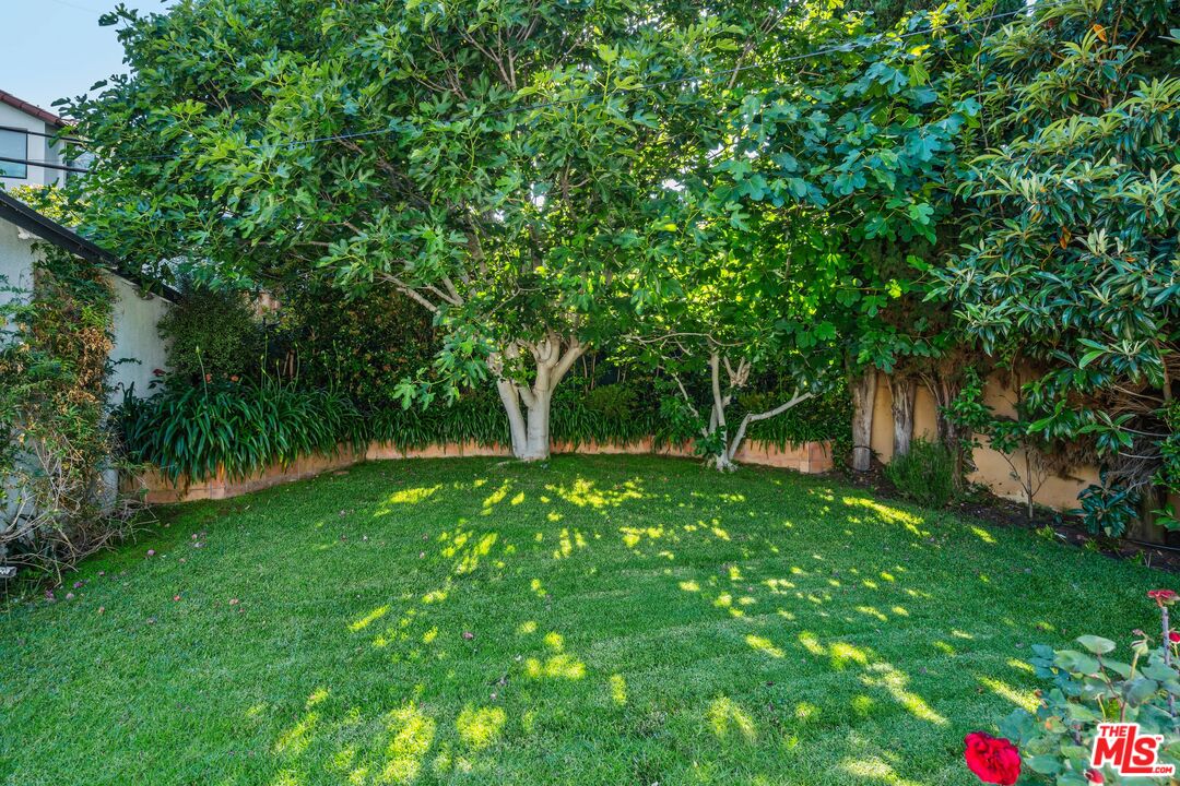 9220 Monte Mar Dr