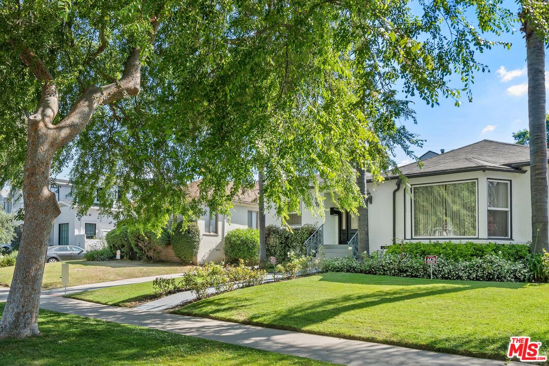 9220 Monte Mar Dr