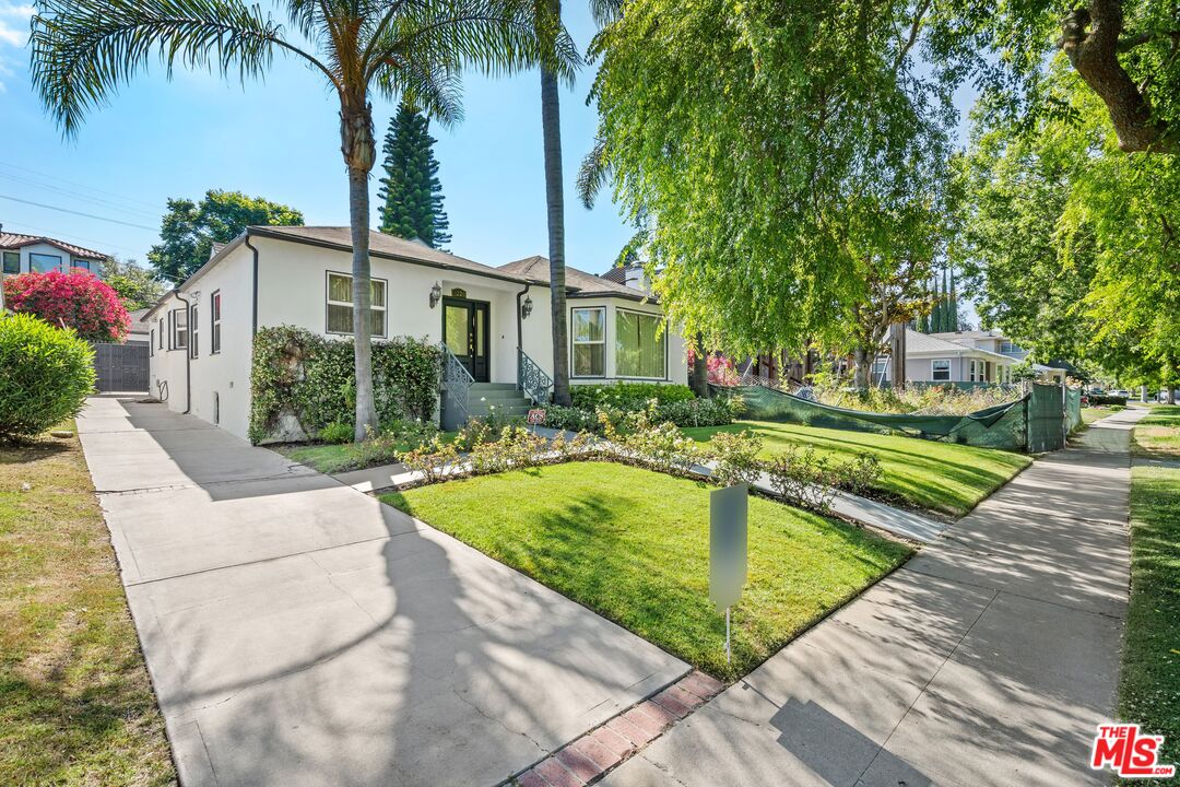 9220 Monte Mar Dr