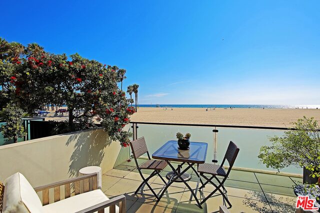 115 Ocean Front Walk