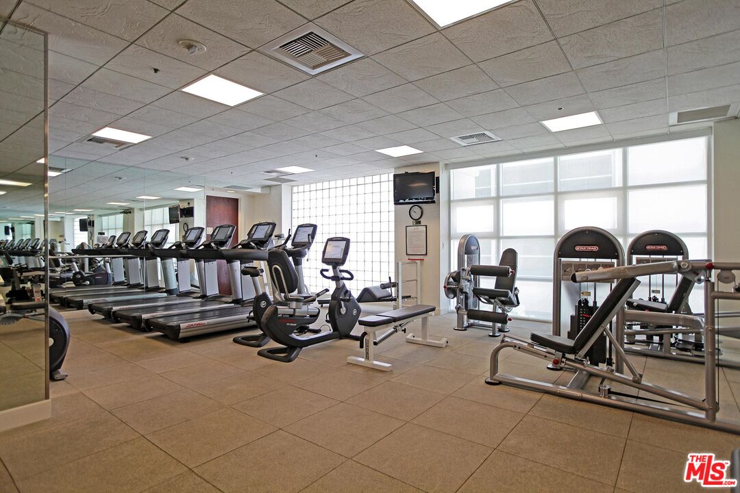 10380 Wilshire Blvd Unit: 1403