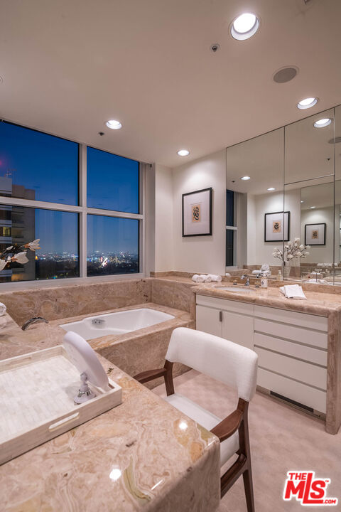 10380 Wilshire Blvd Unit: 1403