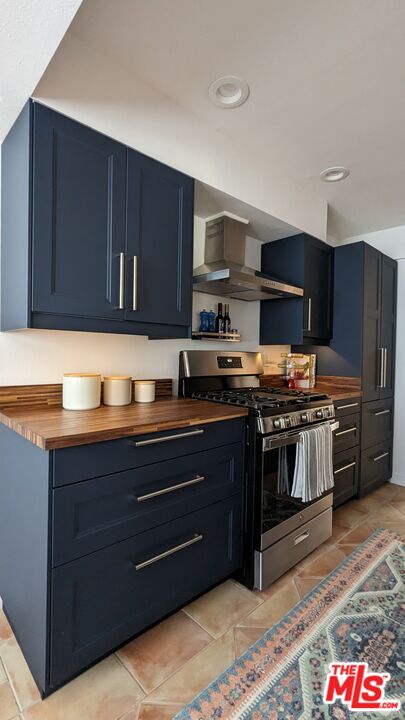 11750 Moorpark St Unit: E