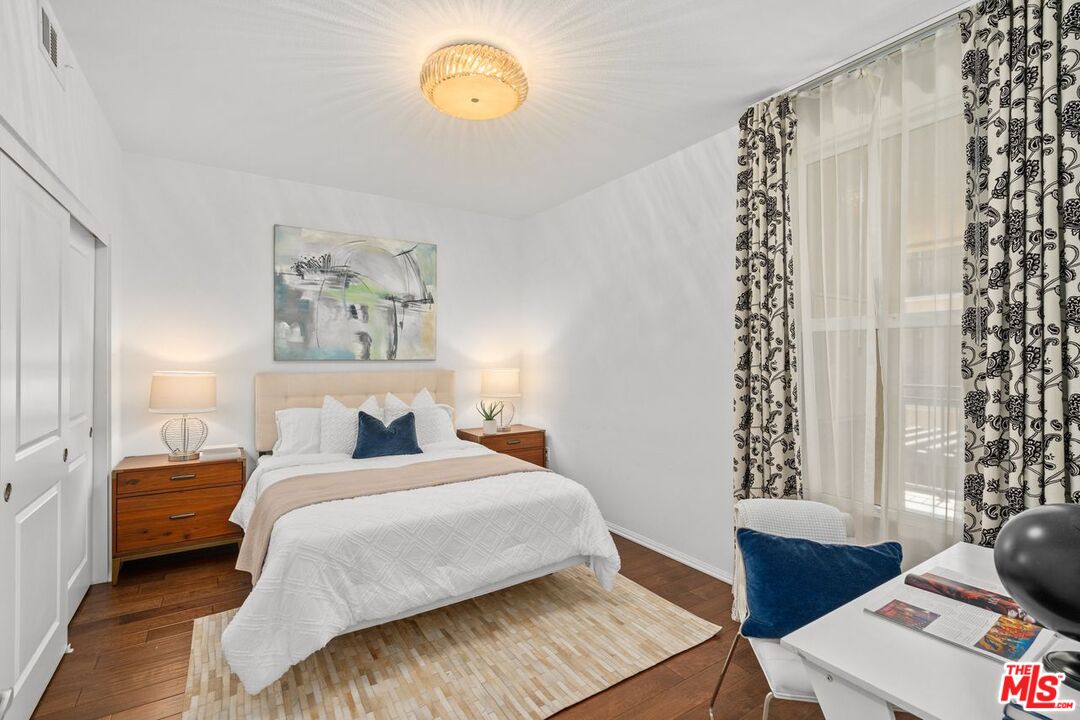 428 W Main St Unit: 2E