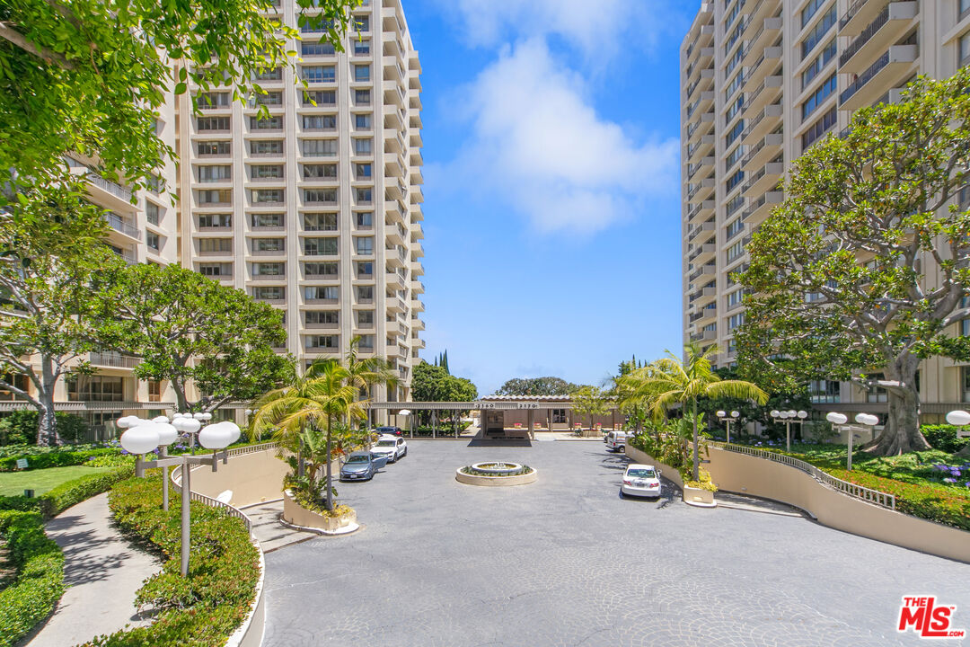 2170 CENTURY PARK EAST Unit: 1612-S