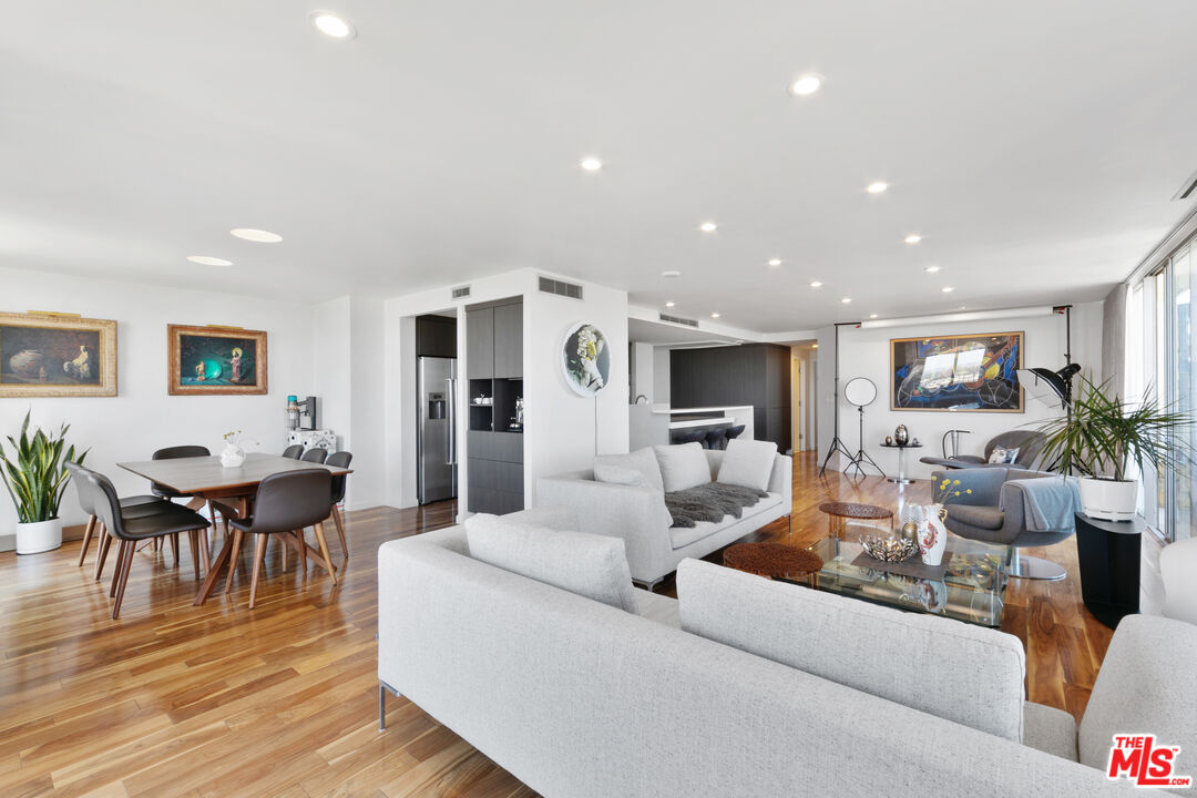 2170 CENTURY PARK EAST Unit: 1612-S