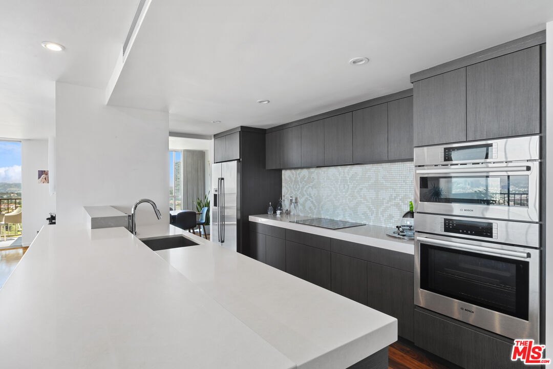 2170 CENTURY PARK EAST Unit: 1612-S