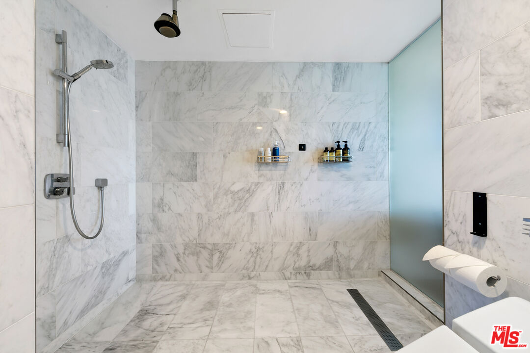 2170 CENTURY PARK EAST Unit: 1612-S