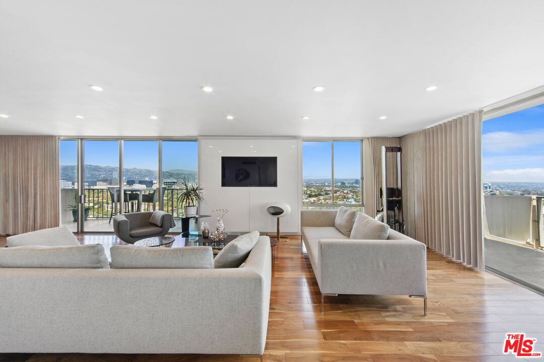 2170 CENTURY PARK EAST Unit: 1612-S