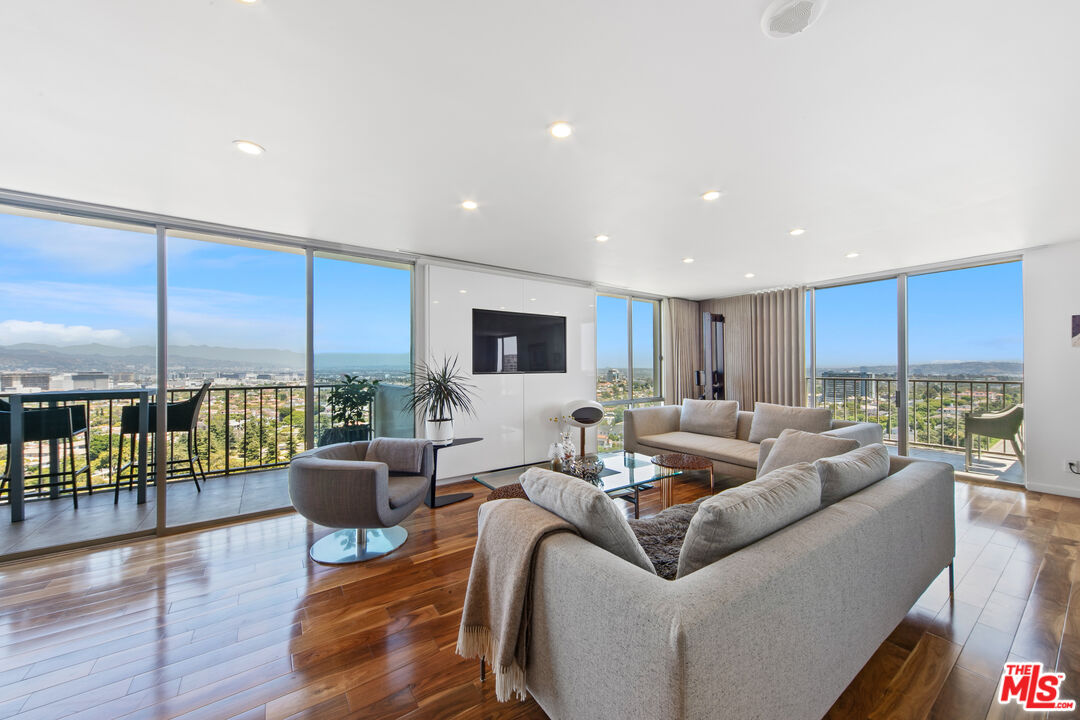 2170 CENTURY PARK EAST Unit: 1612-S