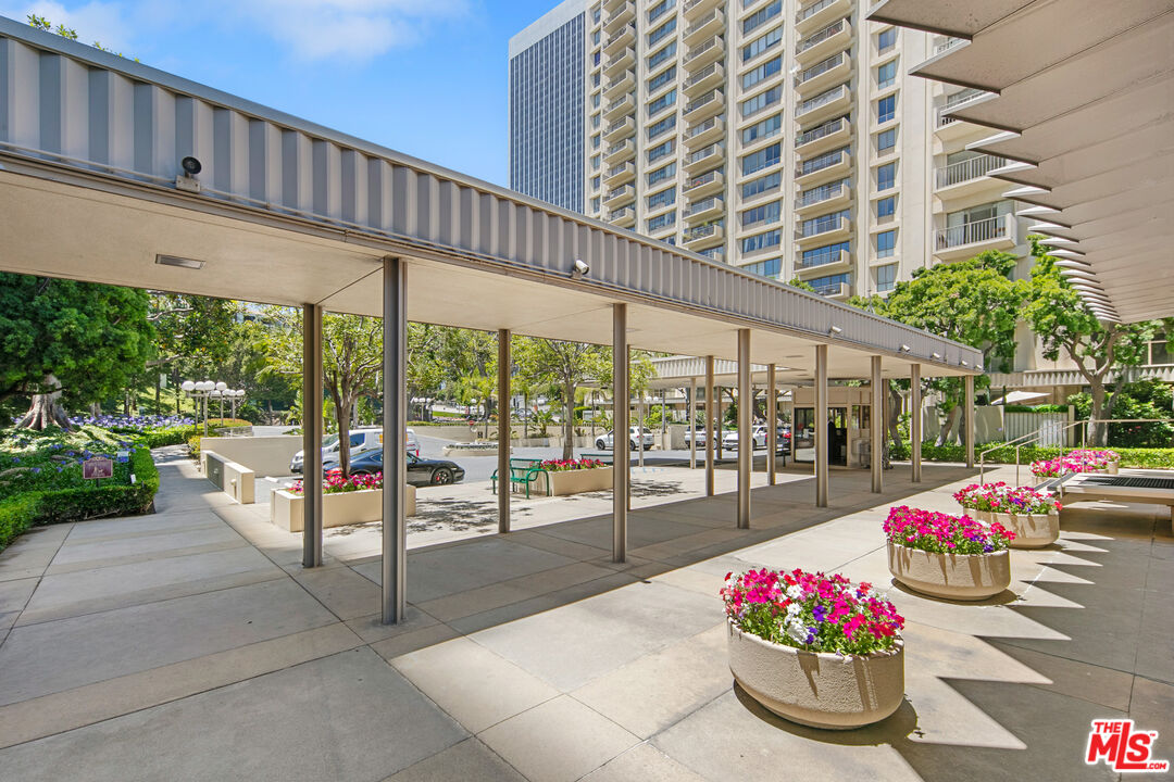 2170 CENTURY PARK EAST Unit: 1612-S