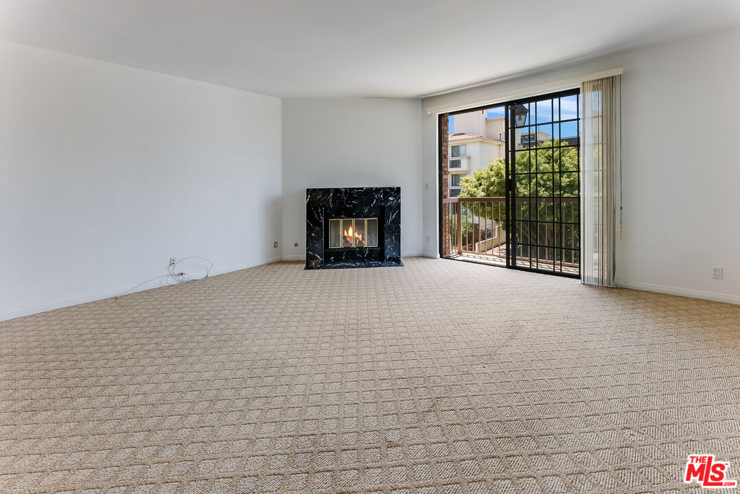 1936 Pelham Ave Unit: 201