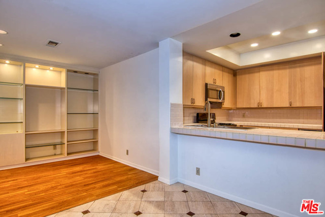 235 S TOWER DR Unit: 102