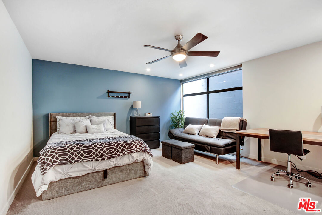 9303 Burton Way Unit: B