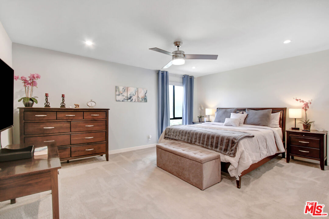 9303 Burton Way Unit: B