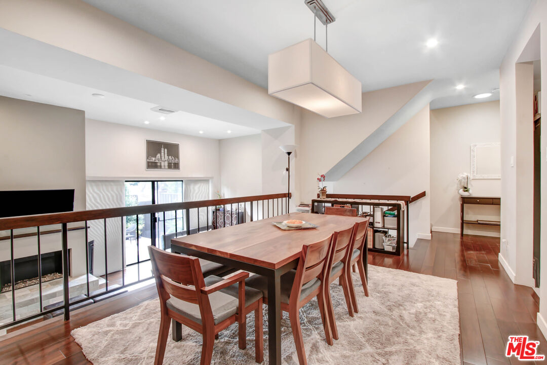 9303 Burton Way Unit: B