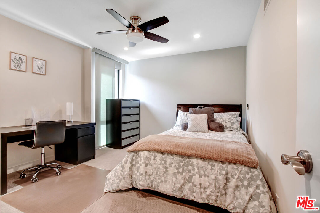 9303 Burton Way Unit: B