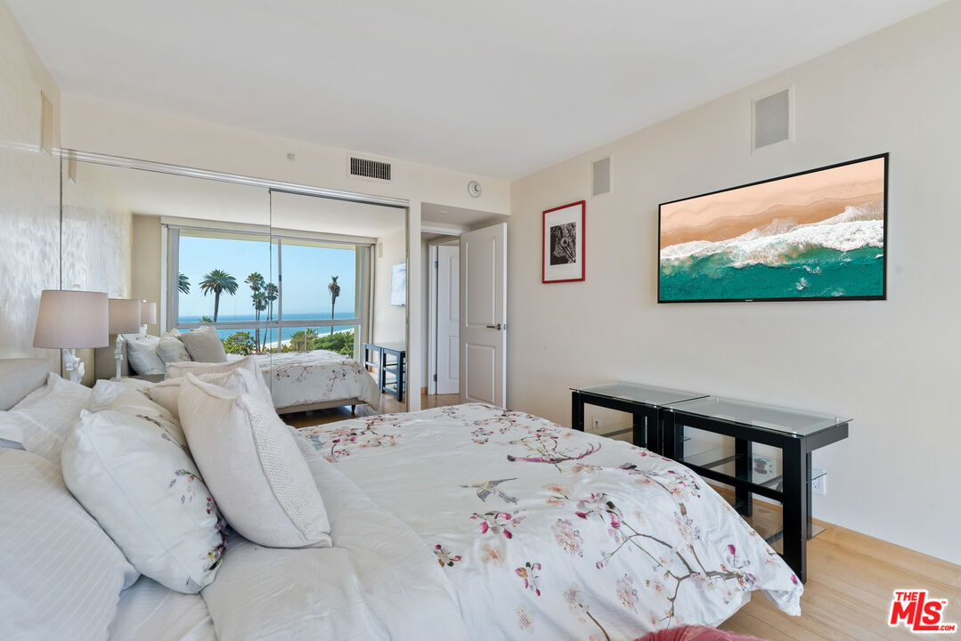 201 Ocean Ave Unit: 508B