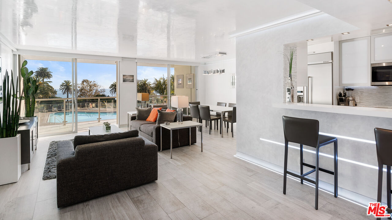 201 OCEAN AVE Unit: 403P