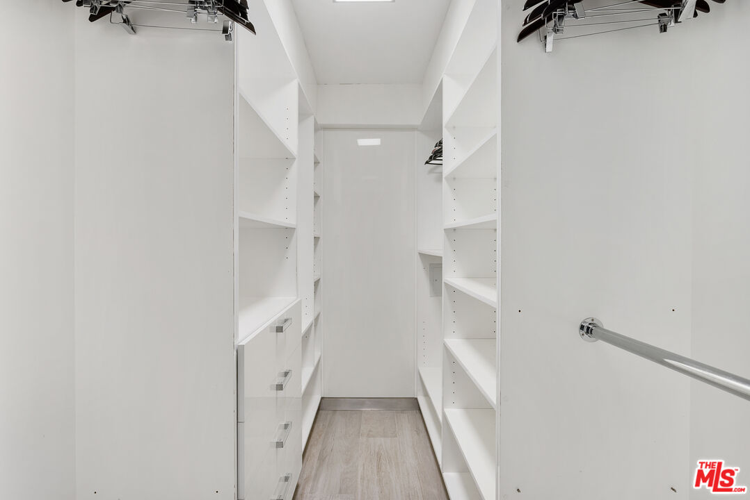 201 OCEAN AVE Unit: 403P