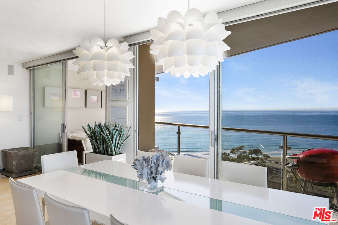 201 OCEAN AVE Unit: 1504B