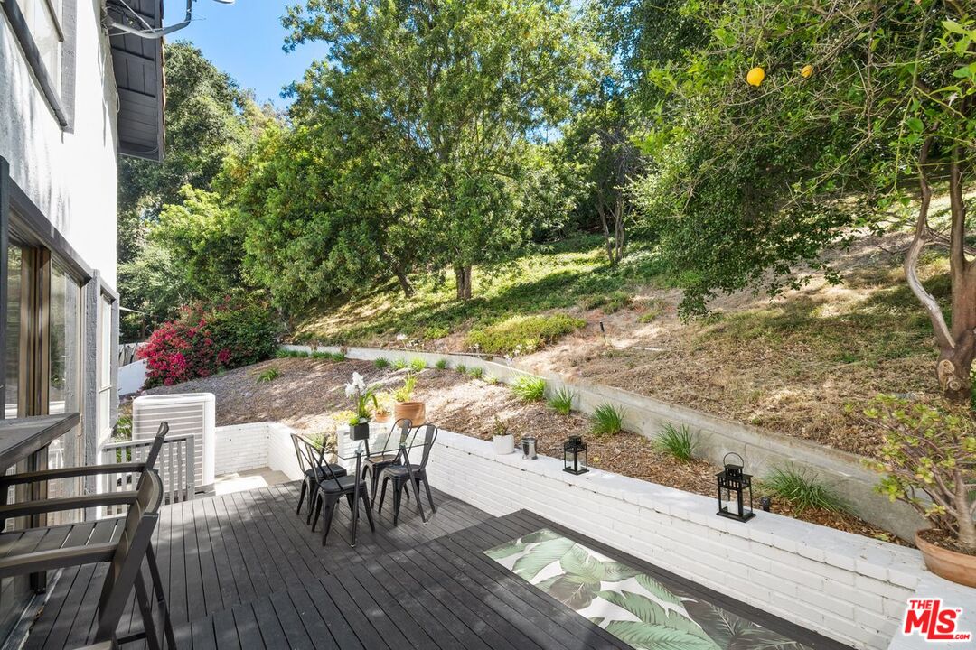 10300 Clusterberry Ct