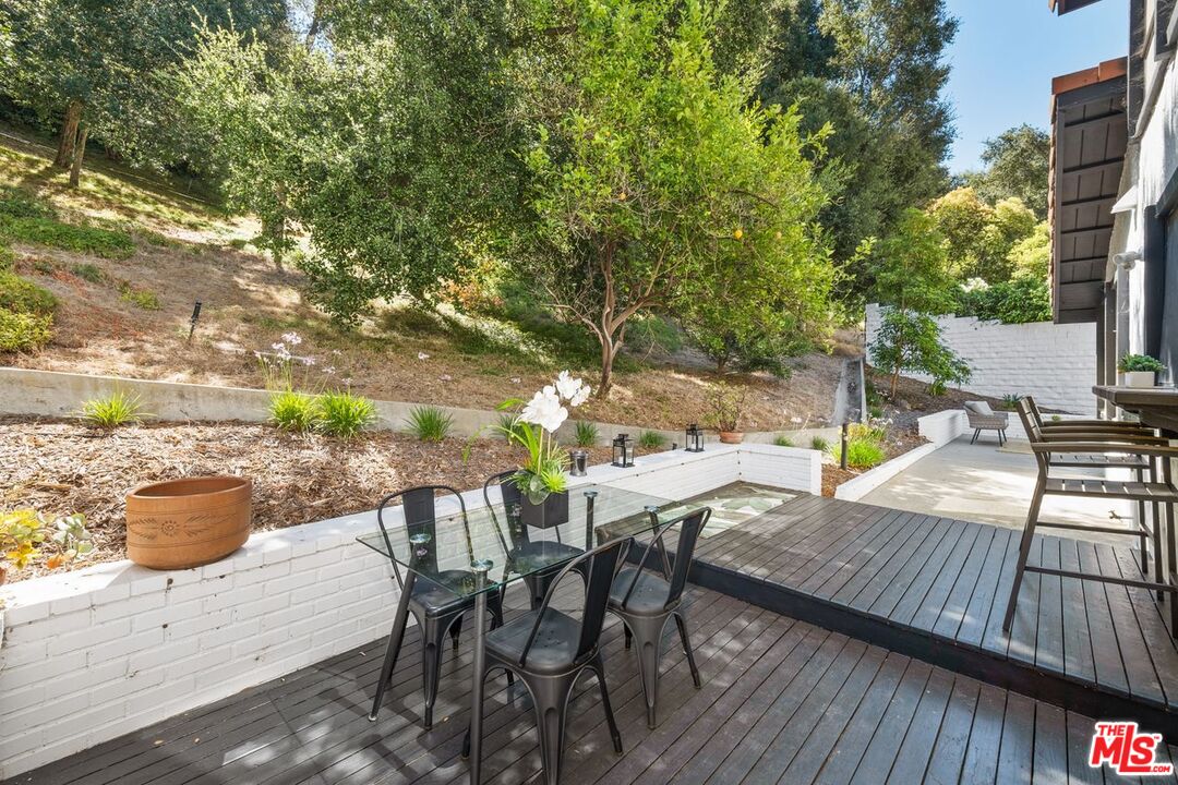 10300 Clusterberry Ct