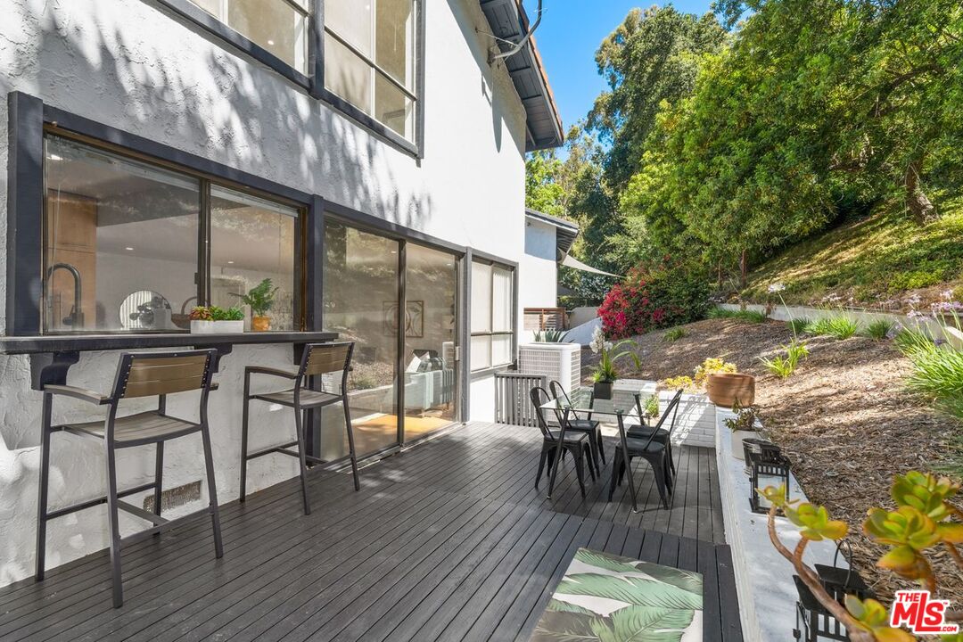 10300 Clusterberry Ct