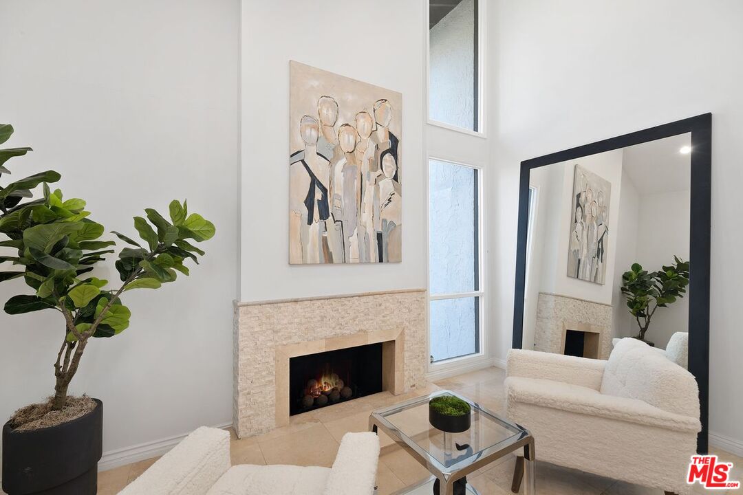 10300 Clusterberry Ct