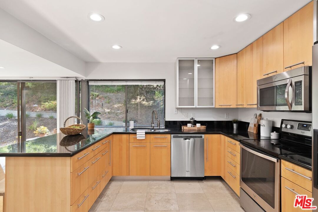 10300 Clusterberry Ct