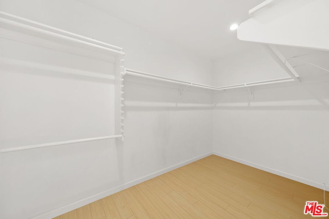 10300 Clusterberry Ct